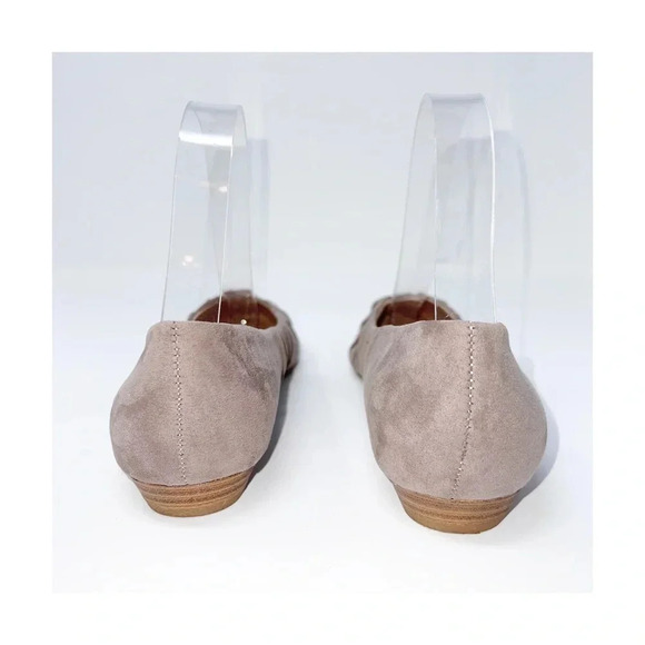 NWOT Fergalicious By Fergie Flats - Picture 5 of 7